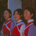 Three girls in Lijiang Video