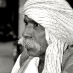 Reshikesh Traveling Baba 2